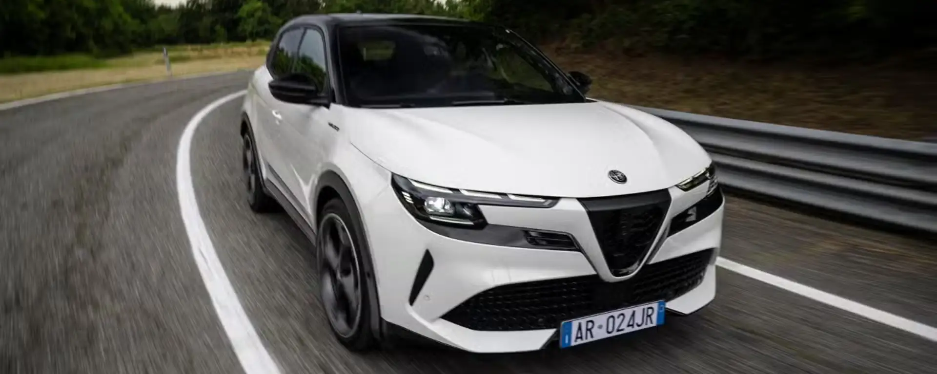 Alfa Romeo Junior Ibrida da Panero Auto a partire da 26.990€